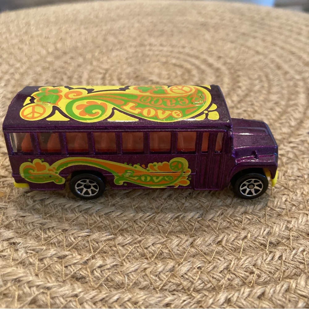 1996 MOD BOD SERIES SCHOOL BUS HOT WHEELS